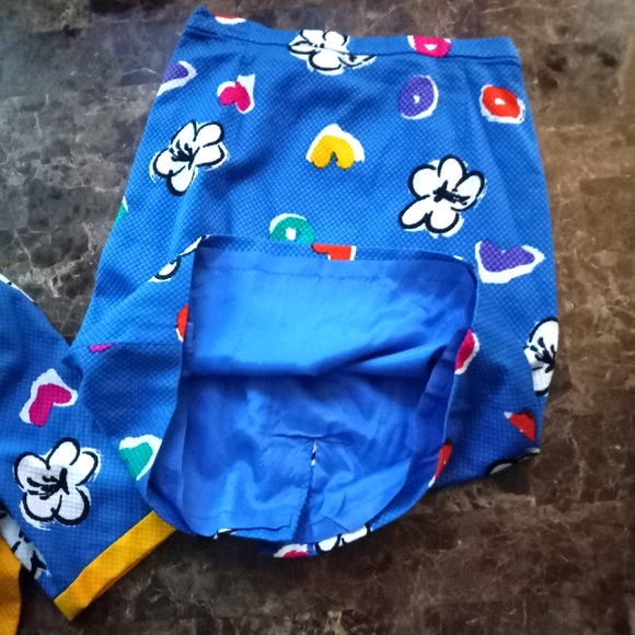 Vintage  80's CARLISLE  TWO PIECE  SKIRT SET.  Pre-owned  excellent condition - Picture 9 of 15